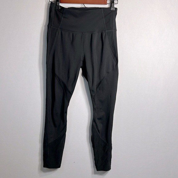 Athleta Black Leggings with Mesh Panels and Hidden Back Pocket Size S - Picture 2 of 12